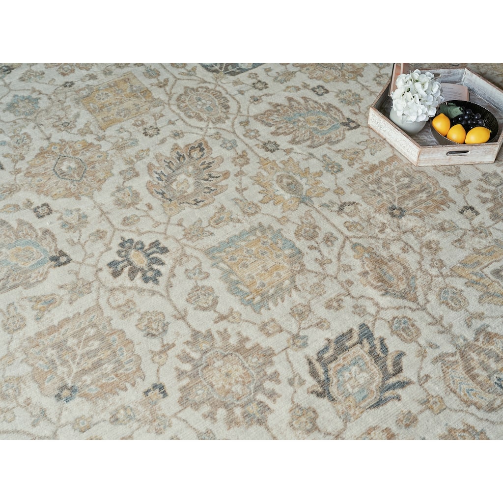 Artisan Handmade Wool/Nylon in Ivory Area Rug