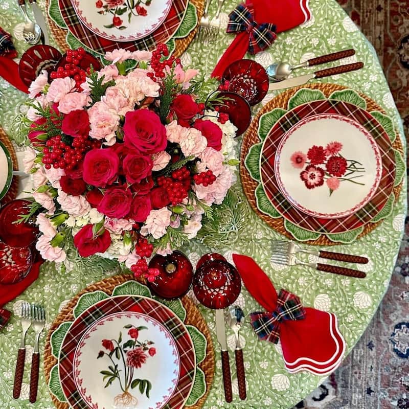 Eden green round tablecloth