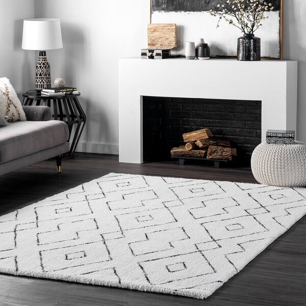 slide 2 of 7, Brooklyn Rug Co Willow Contemporary Diamond Shag Area Rug 10' x 14' - White