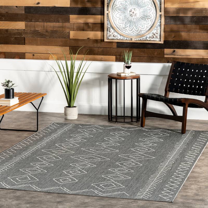 Nuloom Serna Moroccan Indoor/Outdoor Area Rug