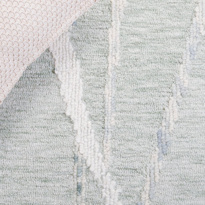 SAFAVIEH Handmade Harvest Direne Wool Rug