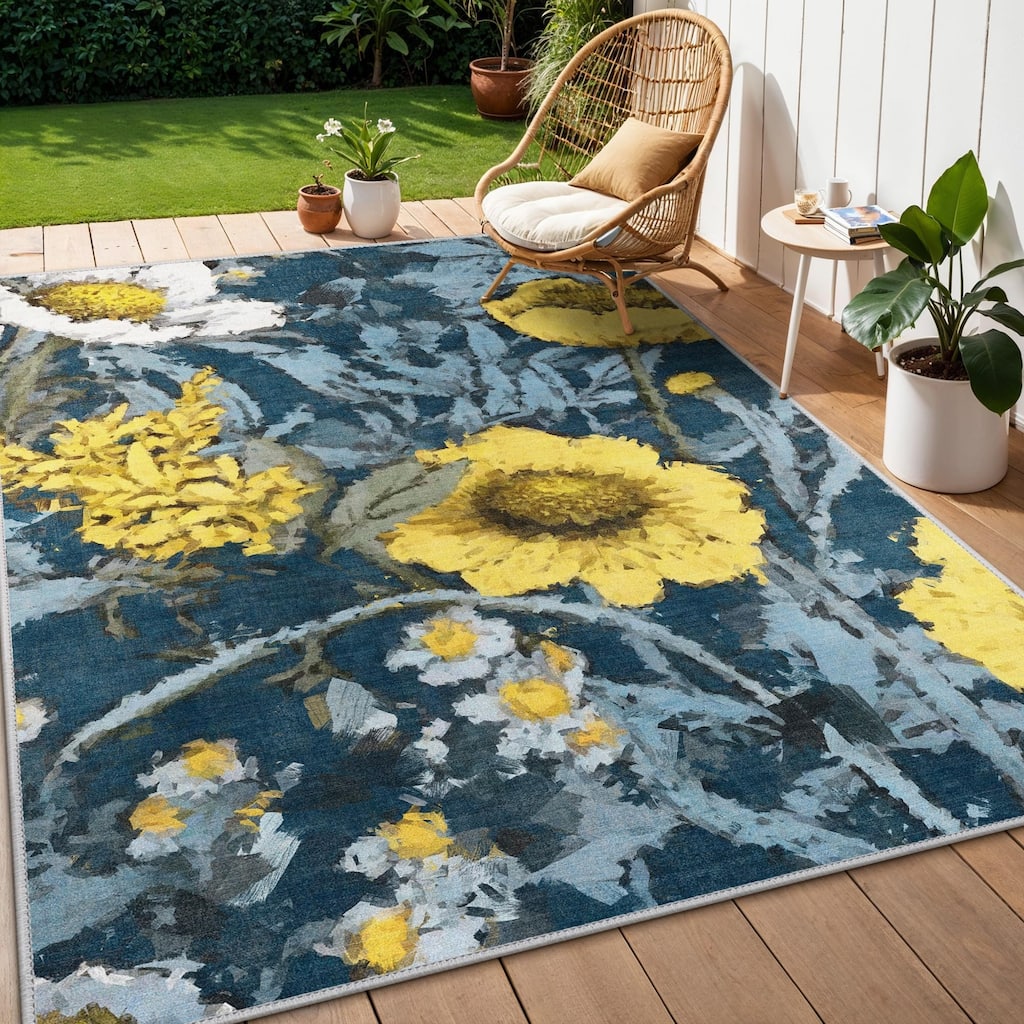 Mcow Vintage Floral Breeze Low-Pile Washable Indoor/Outdoor Area Rug - 8' x 10'