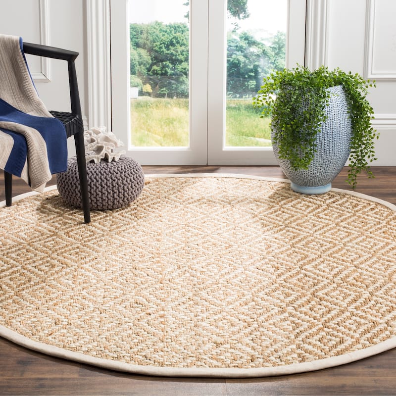 SAFAVIEH Handmade Natural Fiber Adelyn Diamond Trellis Jute Rug - 4' Round - Ivory/Natural