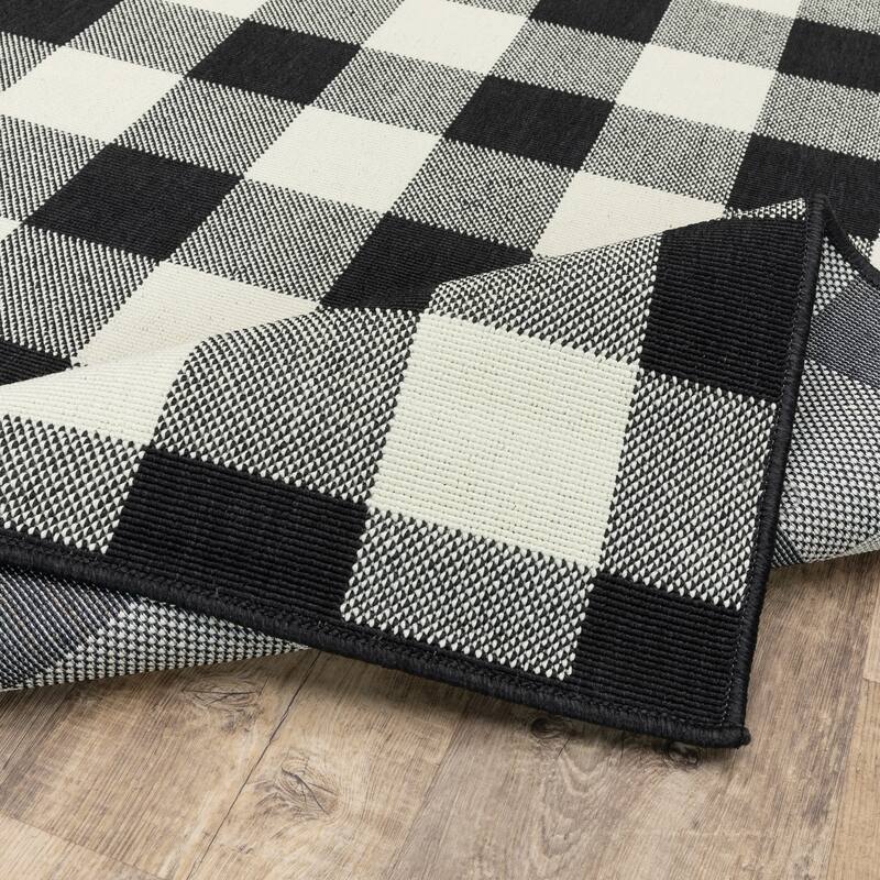 Style Haven Gingham Check Indoor/Outdoor Area Rug.. - Overstock - 21715553