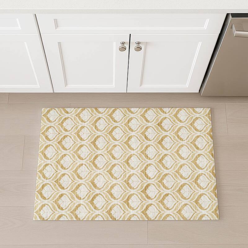 Machine Washable Indoor/ Outdoor Modern Trellis Chantille Rug