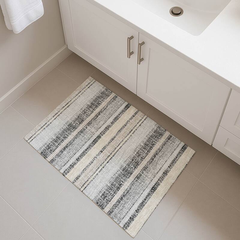 Premium Washable Super Soft Vintage Stripe Mayfield Rug - Black - 1'8" x 2'6"