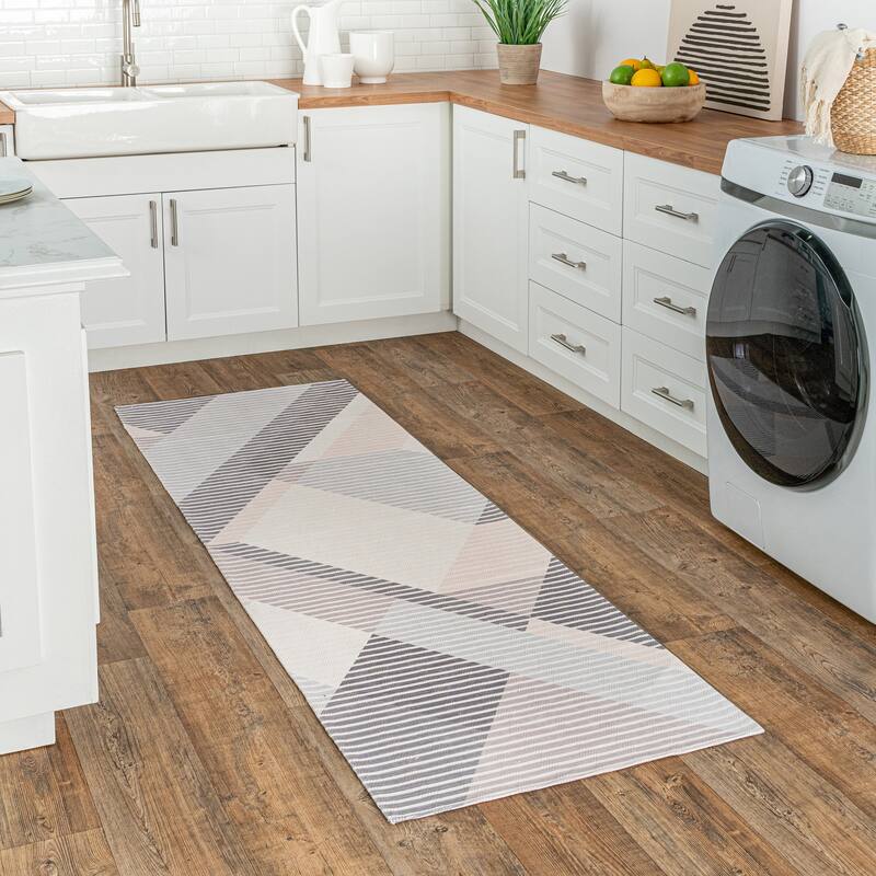Nuloom Alesha SpinClean Modern Striped Machine Washable Area Rug