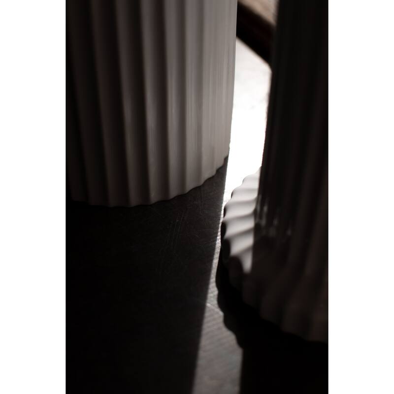 Lg. STRIPE Pot Shiny White - Shiny White
