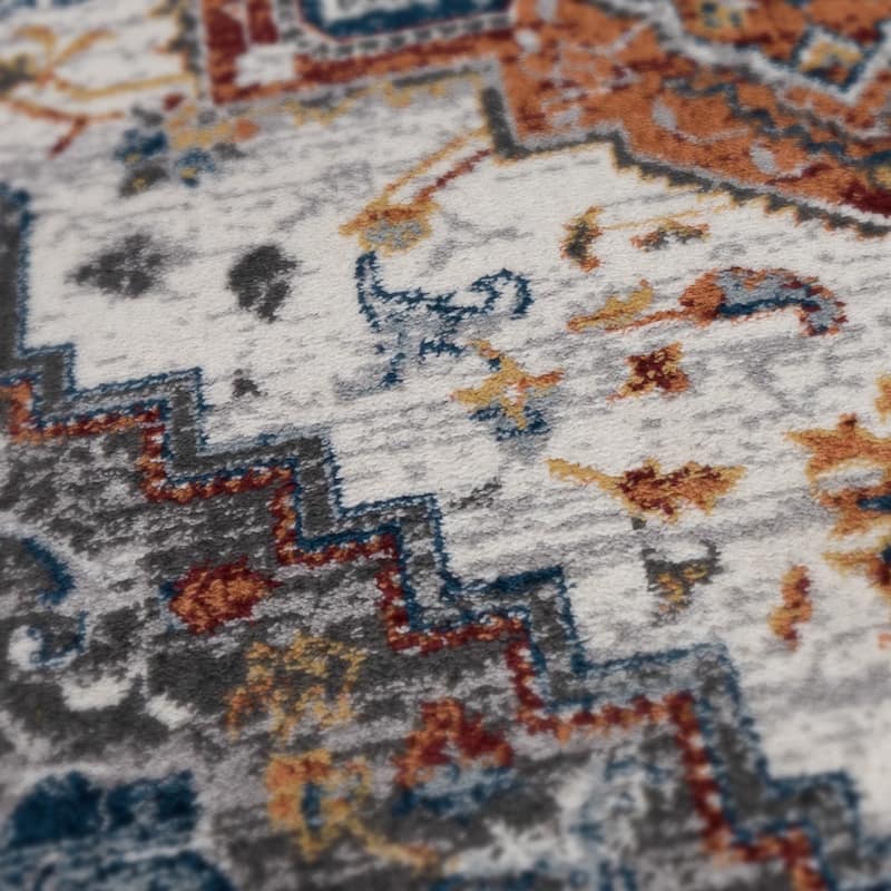 Alvia Yana Medallion Area Rug