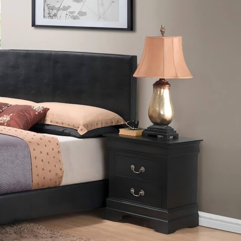 Chic Black Nightstand - Compact & Stylish for Any Bedroom - Black