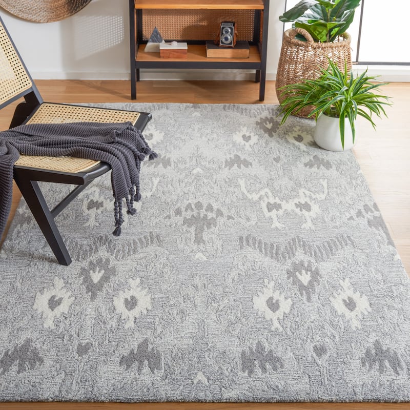 SAFAVIEH Handmade Ikat Engeltje Bohemian Wool Rug - 5' x 8' - Grey/Ivory