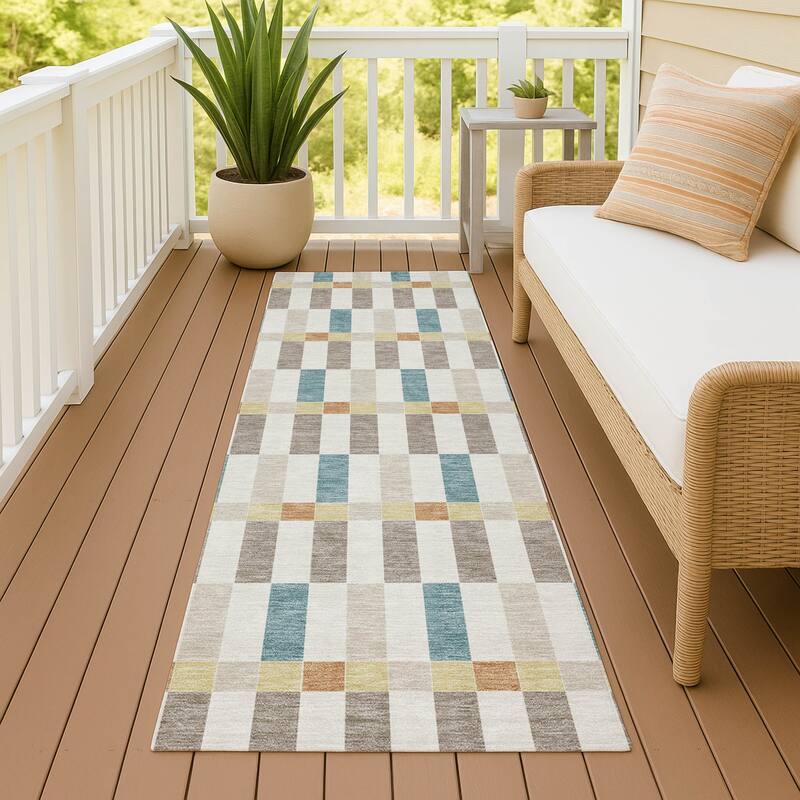 Machine Washable Indoor/ Outdoor Modern Chanute Chantille Rug - Ivory - 2'3" x 7'6"