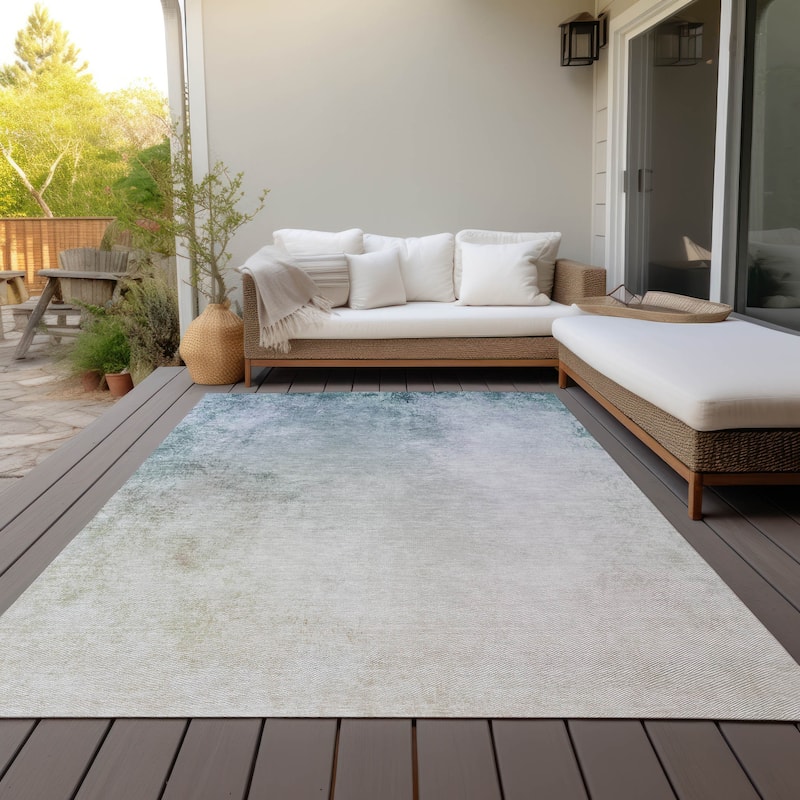 Machine Washable Indoor/ Outdoor Chantille Modern Ombre Rug