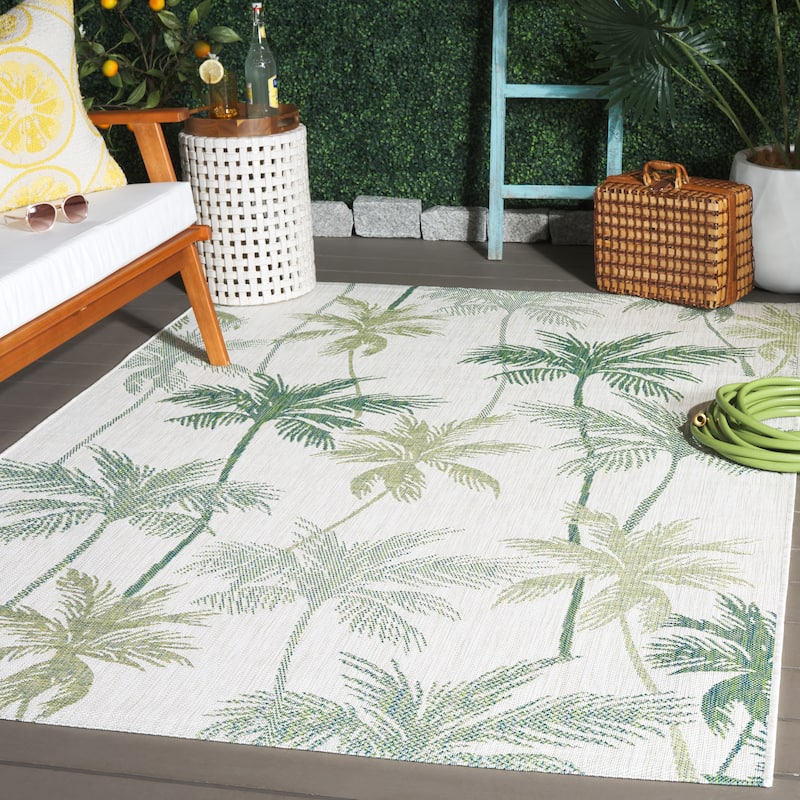 SAFAVIEH Courtyard Plony Indoor/Outdoor Tropical Rug - 4' x 5'7"
