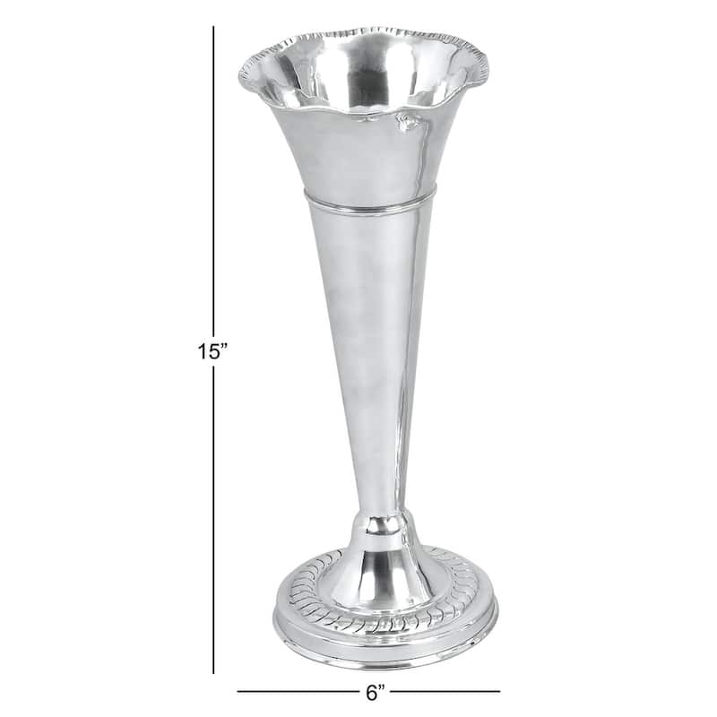 Silver Aluminum Metal Flute Shaped Decorative Vase