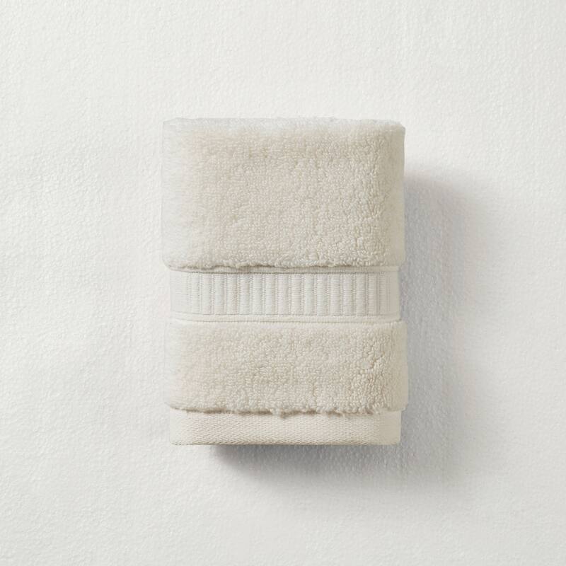 J. Queen New York Belmore Luxury 6 Piece Towel Set