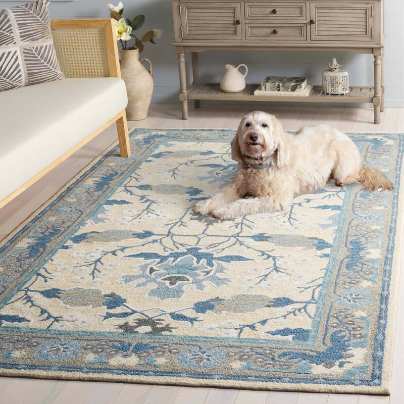 SAFAVIEH Handmade Earthly Treasure Boyana Traditional Wool Rug