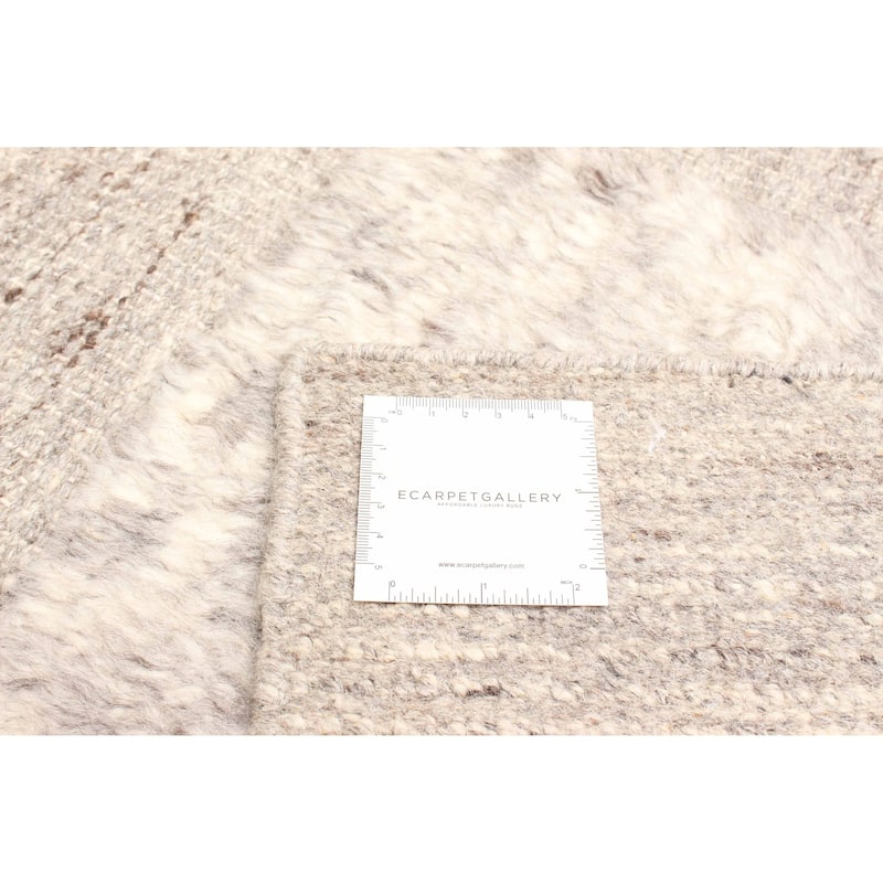 ECARPETGALLERY Hand-knotted Tangier Light Grey Wool Rug - 5'1 x 8'0