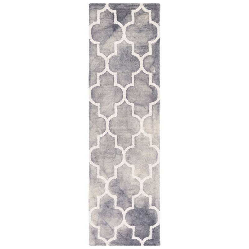 SAFAVIEH Dip Dye Anasthasie Hand-tufted Wool Geometric Area Rug