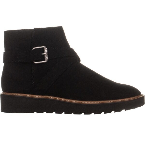 naturalizer element ankle boot