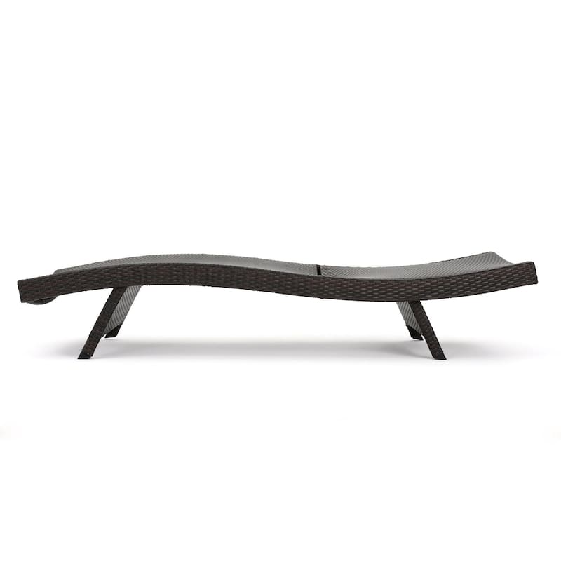 Modern Outdoor Aluminum Frame Wicker Recliner