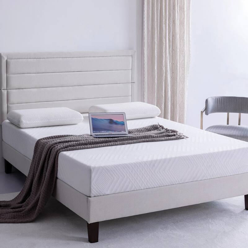 8 inch Green Tea Gel Memory Foam Mattress, Cooling Medium Feel Bed Mattress in a Box, CertiPUR-US - White - Twin