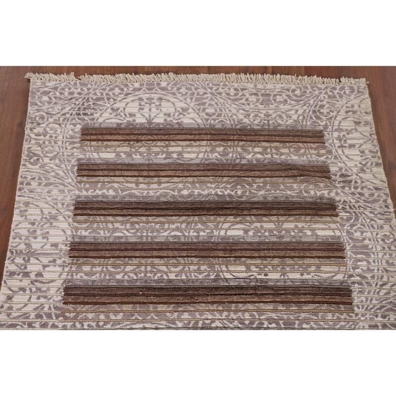 Modern Indian Accent Rug Handmade Abstract Wool Carpet - 2'8"x 5'0"