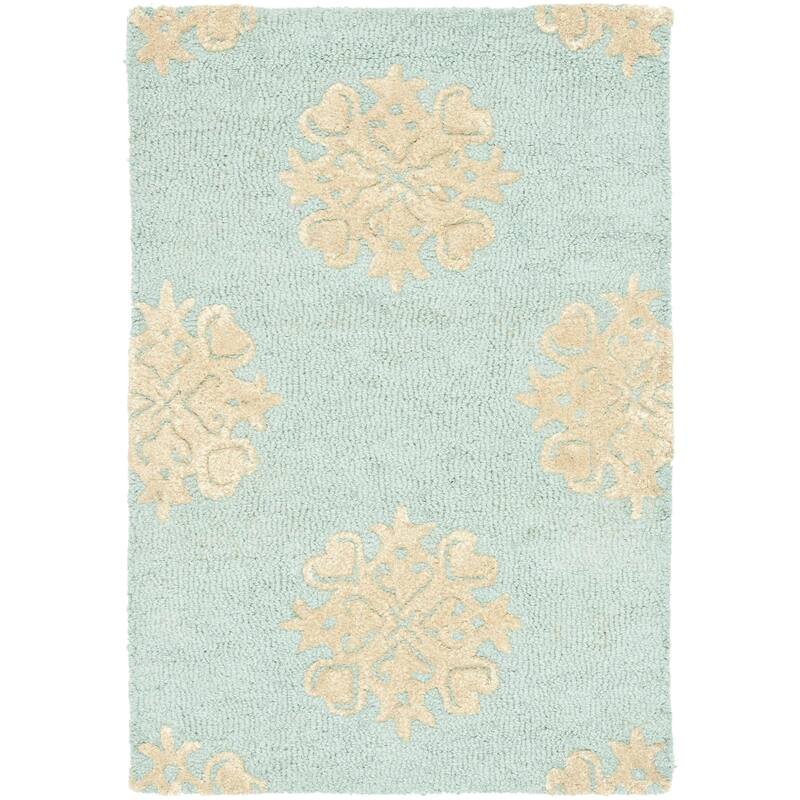 SAFAVIEH Handmade Soho Denisha N.Z. Wool Rug - 2'3" x 4' - Light Blue/Beige