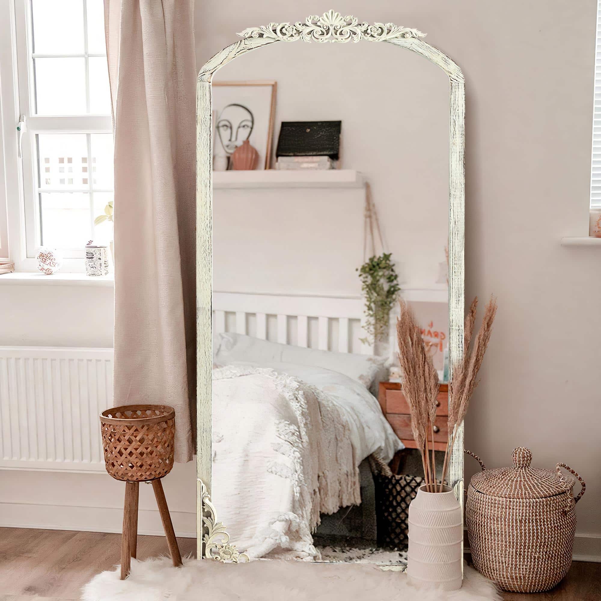 Option Antique White