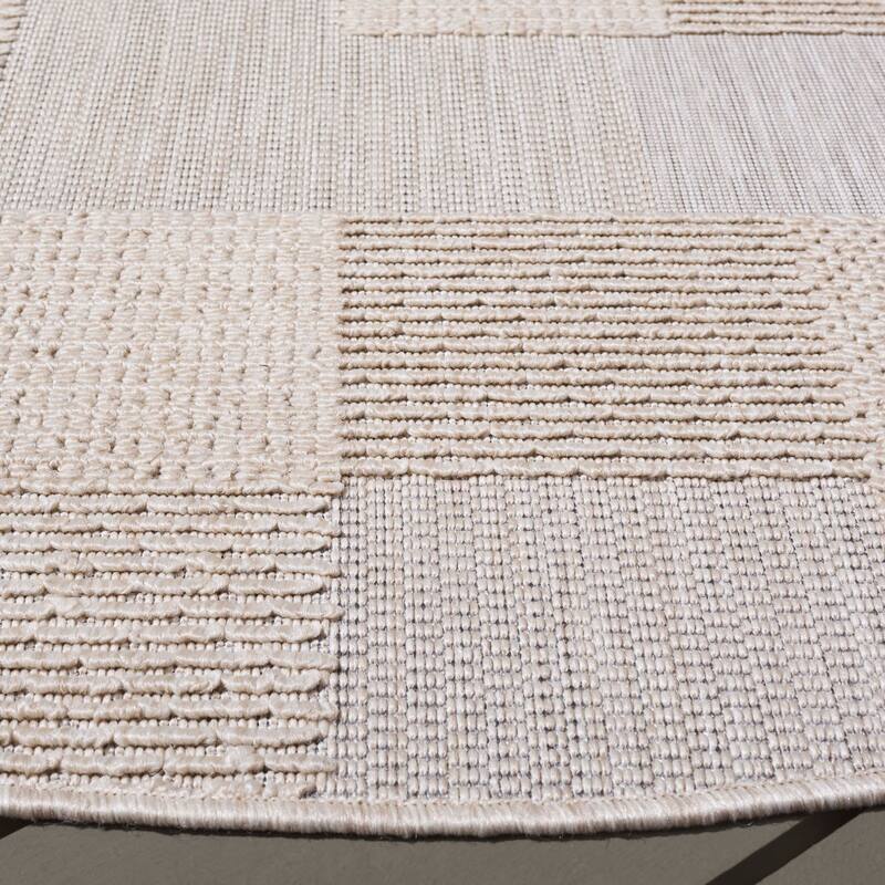 SAFAVIEH Milos Gilda Casual Rug