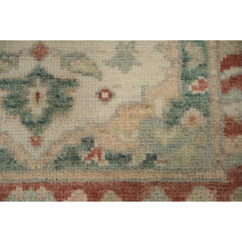 Hand Knotted Oriental 100% Wool Carpet Transitional Floral Beige & Ivories Oushak Area Rug - 3' 0'' X 2' 1''