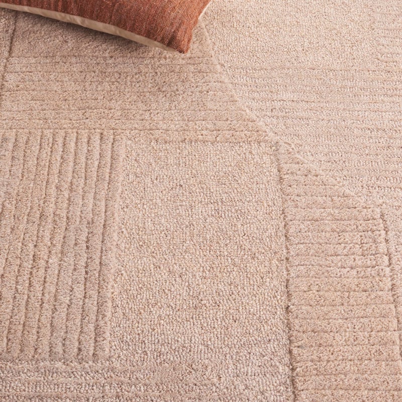 SAFAVIEH Handmade Harvest Valbona Modern Contemporary Wool Rug