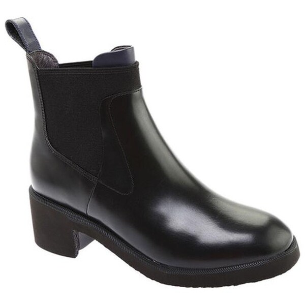 camper wonder bootie