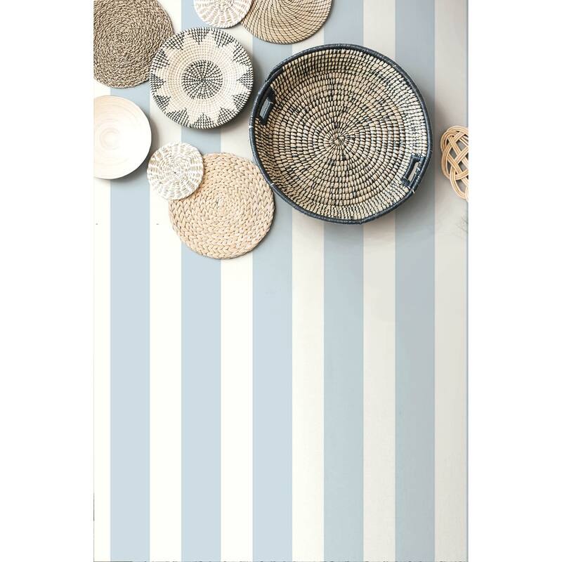 Luxe Haven Designer Stripe Peel and Stick Wallpaper