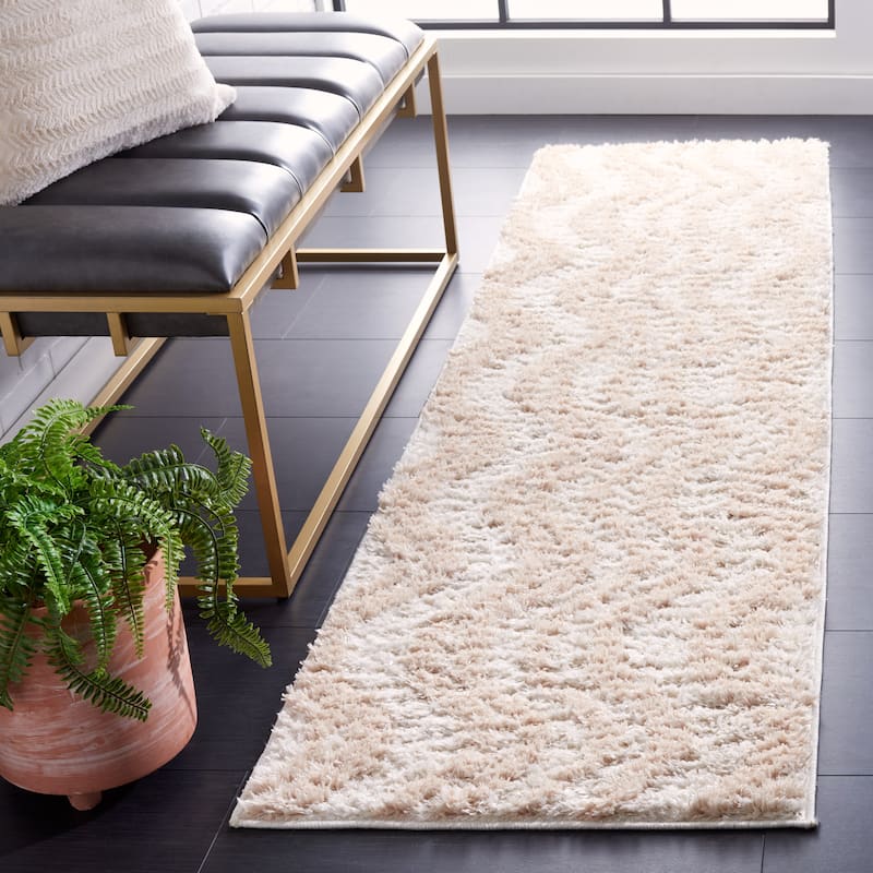 SAFAVIEH Norway Shag Betha 1.2-inch Thick Rug