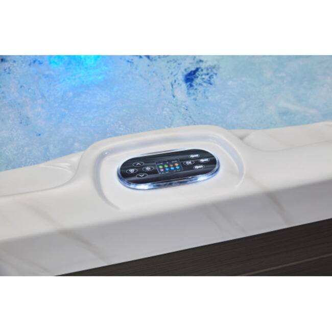 Luxury Spas Victoria 6-Person Spa