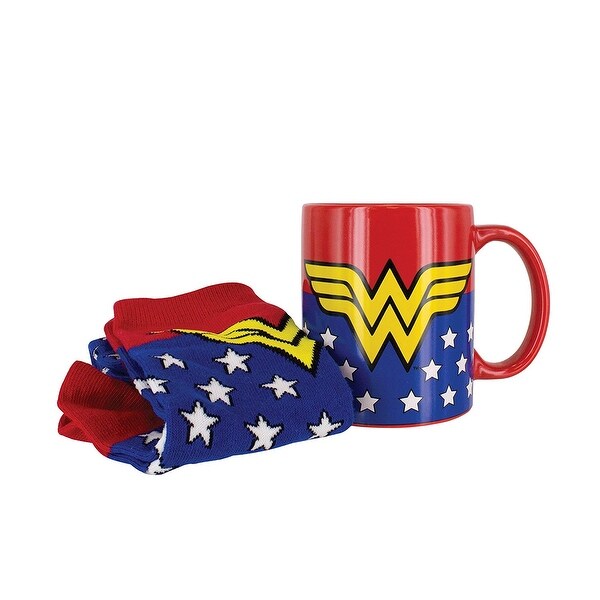 DC Comics Wonder Woman Mug & Sock Set - Bed Bath & Beyond - 25716296