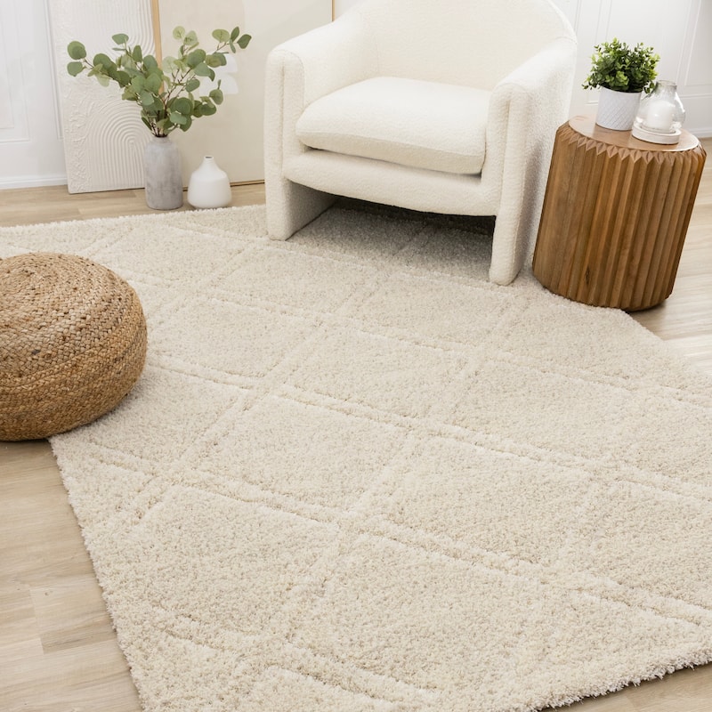 Richmond Cream Textured Lattice Area Rug, 5'3" x 7'7"