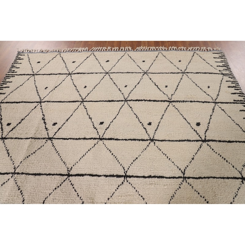Trellis Moroccan Style Area Rug Hand-Knotted Wool Carpet - 7'10" x 10'3"