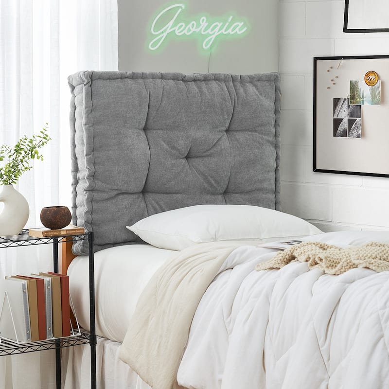 Rainha® - Classic Tufted College Headboard