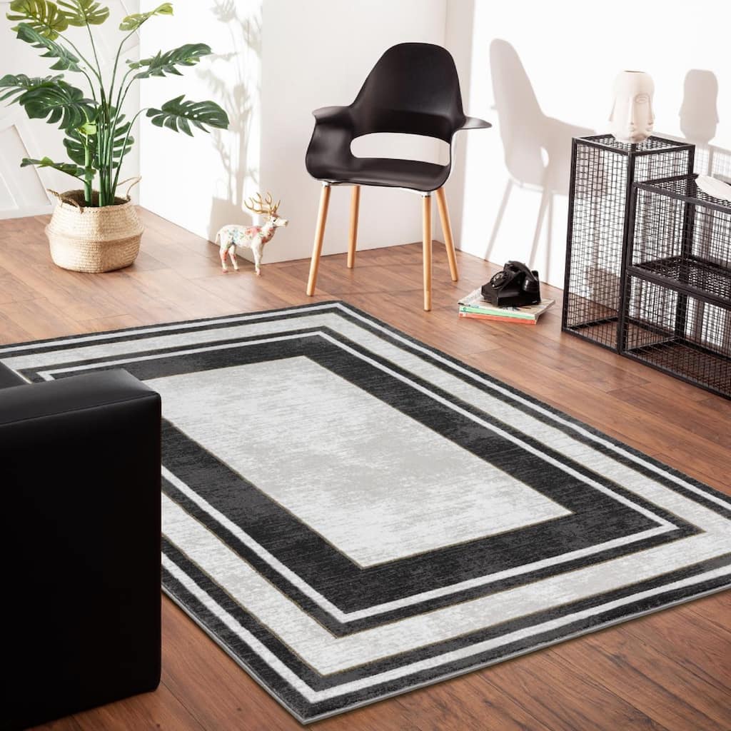 Brooklyn Collection Grey Border Area Rug