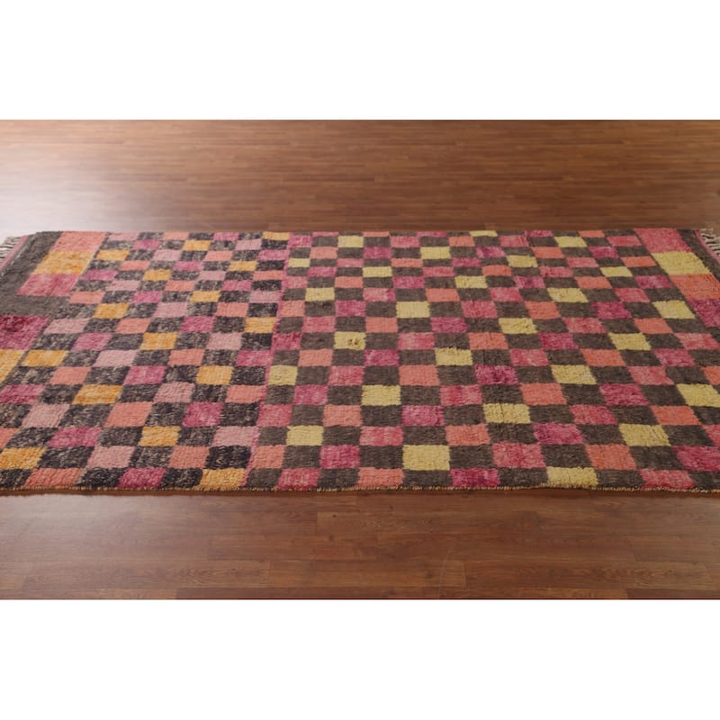 Checkered Pink Moroccan Oriental Area Rug Handmade Wool Carpet - 5'8" x 9'8"