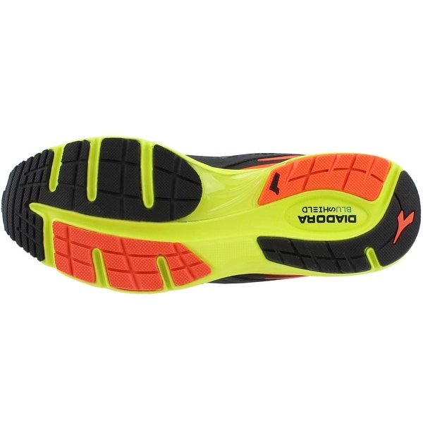 diadora mythos blushield 2