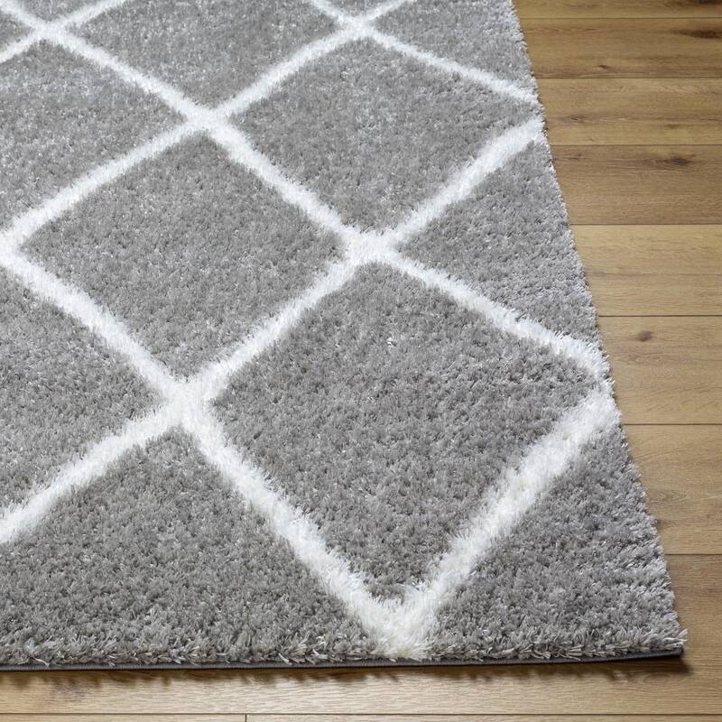 Livabliss Transitional Cloudy Shag Diamond Area Rug