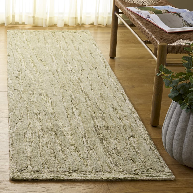 SAFAVIEH Handmade Abstract Herondina Wool Rug - 2'3" x 8' Runner - Green/Ivory