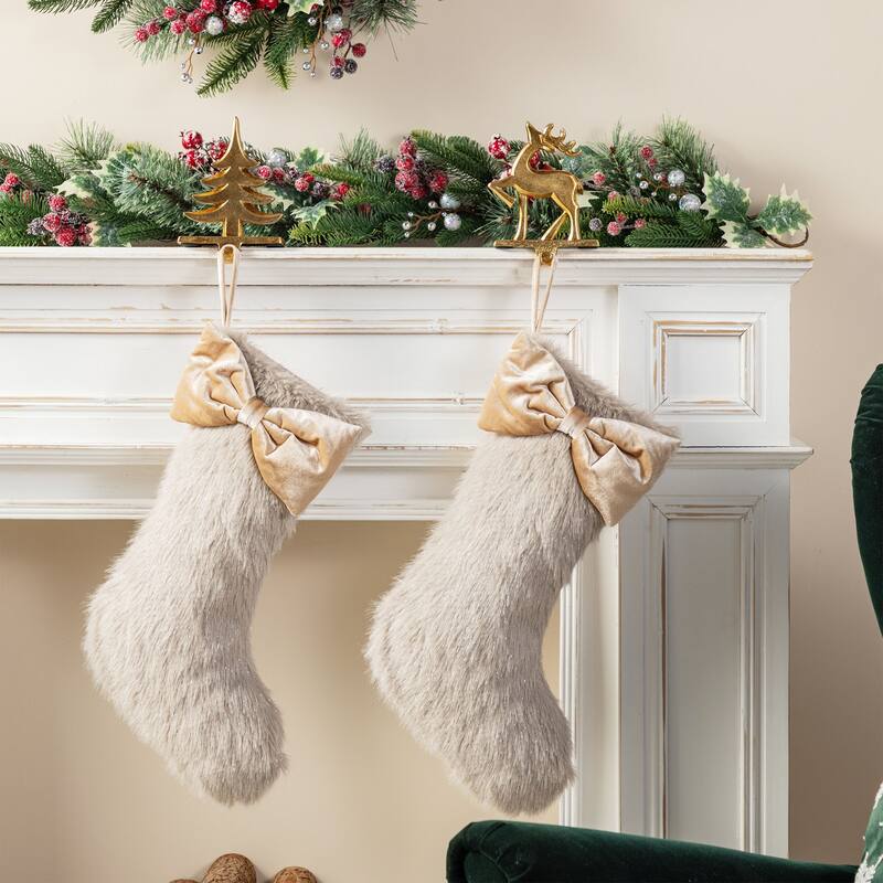 Glitzhome 21"L Plush Faux Fur Christmas Stocking with Bow & Tree Skirt