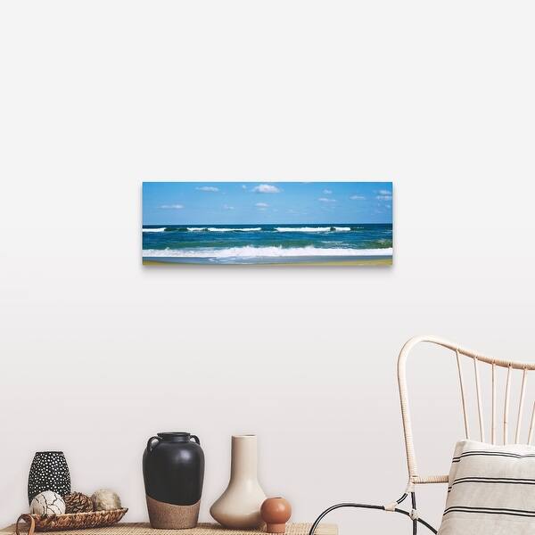 Shop Waves In The Sea Cape Hatteras Outer Banks North Carolina Canvas Wall Art Overstock 16880332
