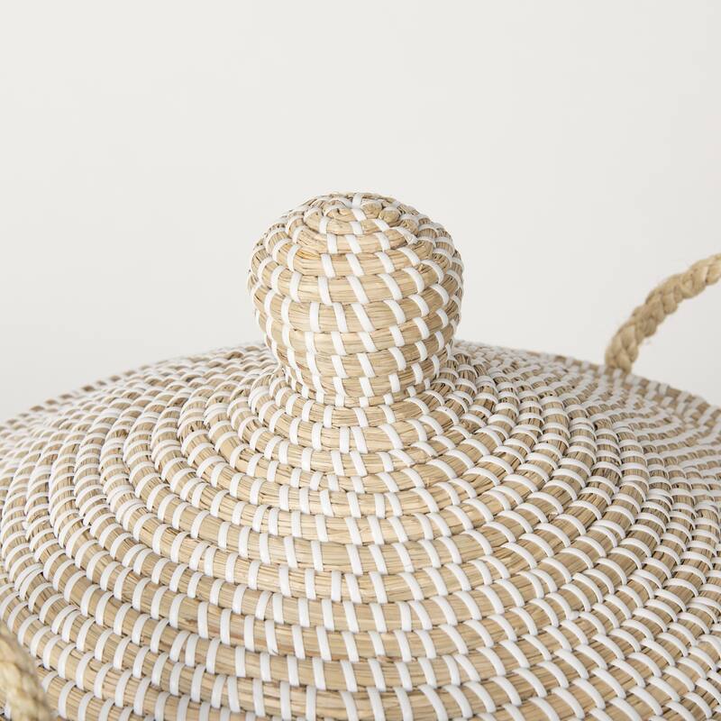 Kairi Light Brown Seagrass Floor Baskets With Lids And Handles (Set of 2) - 20.9L x 20.9W x 29.9H