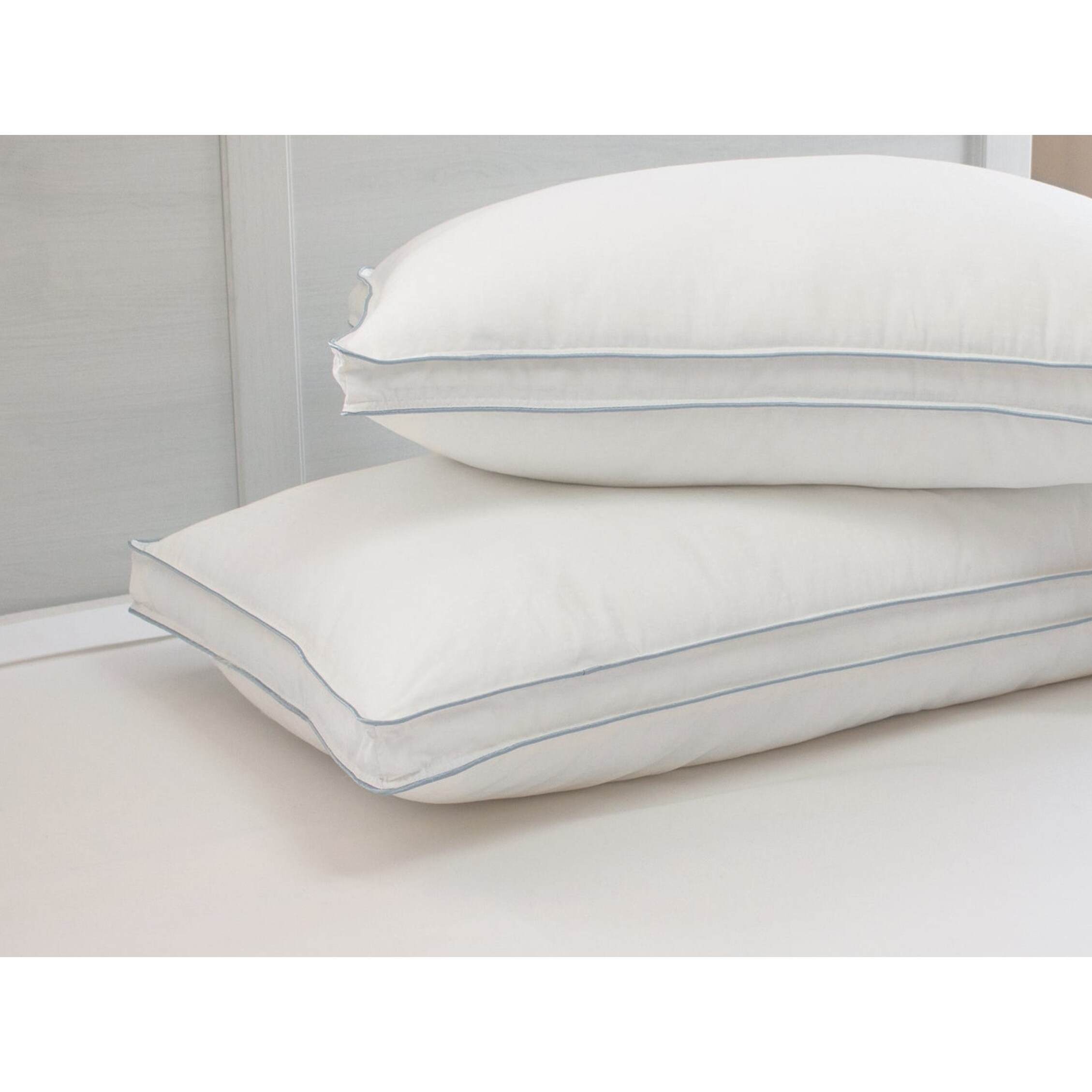 gusseted pillow protector