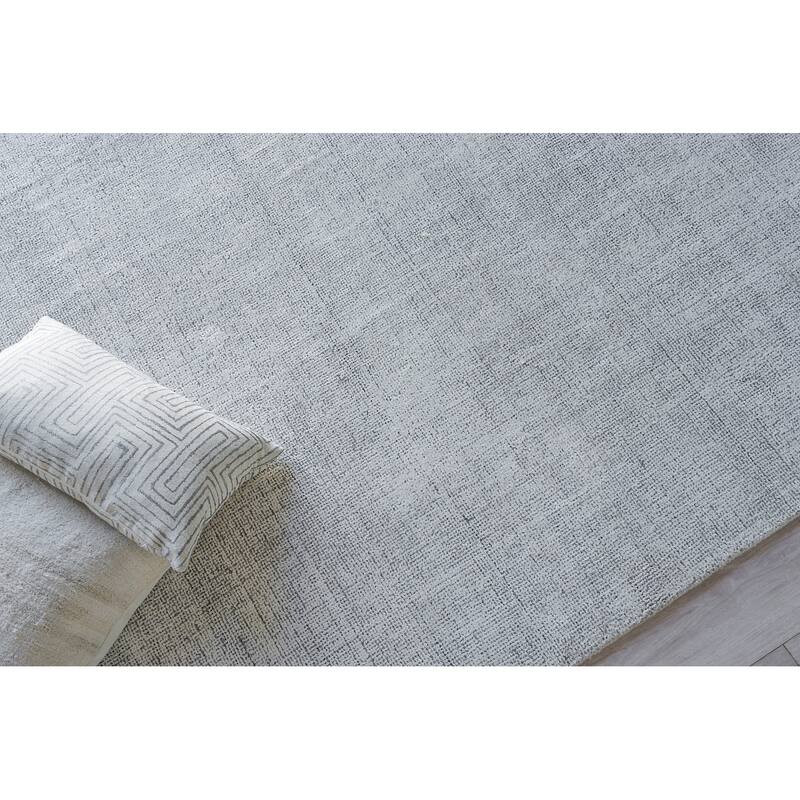 Exquisite Rugs Poliforma Handmade Handloomed Polyester Charcoal Area Rug